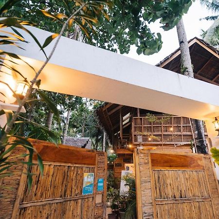 ג'נרל לונה Higala Hostel Siargao מראה חיצוני תמונה