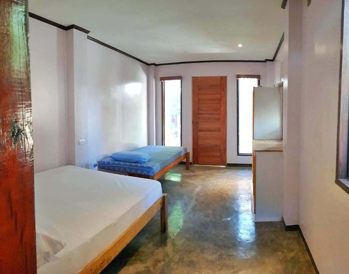 ג'נרל לונה Higala Hostel Siargao מראה חיצוני תמונה